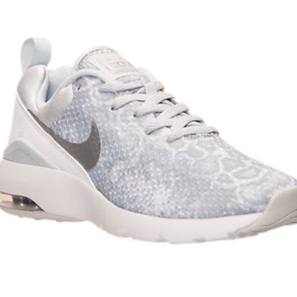 White/Silver NIKE AirMax Sirens